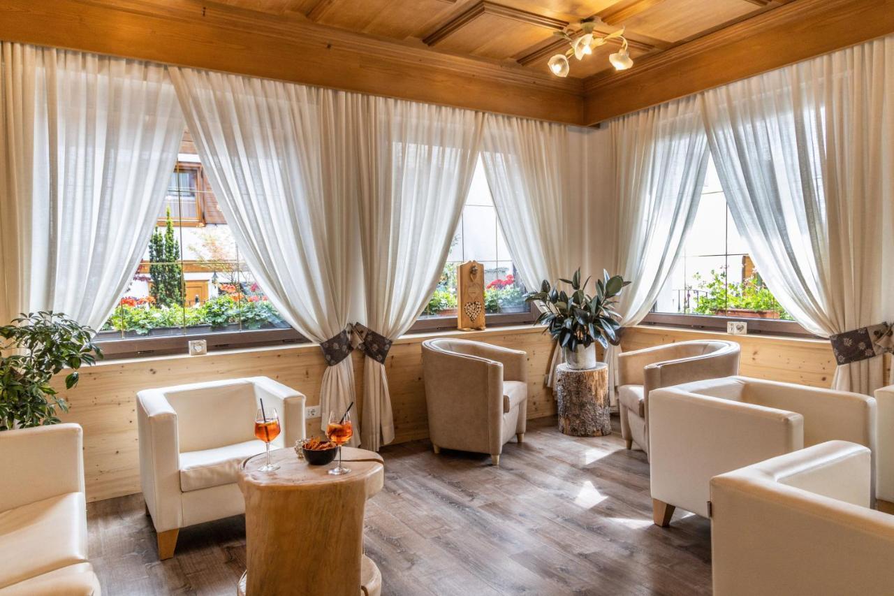 Hotel La Serenella Moena Zewnętrze zdjęcie
