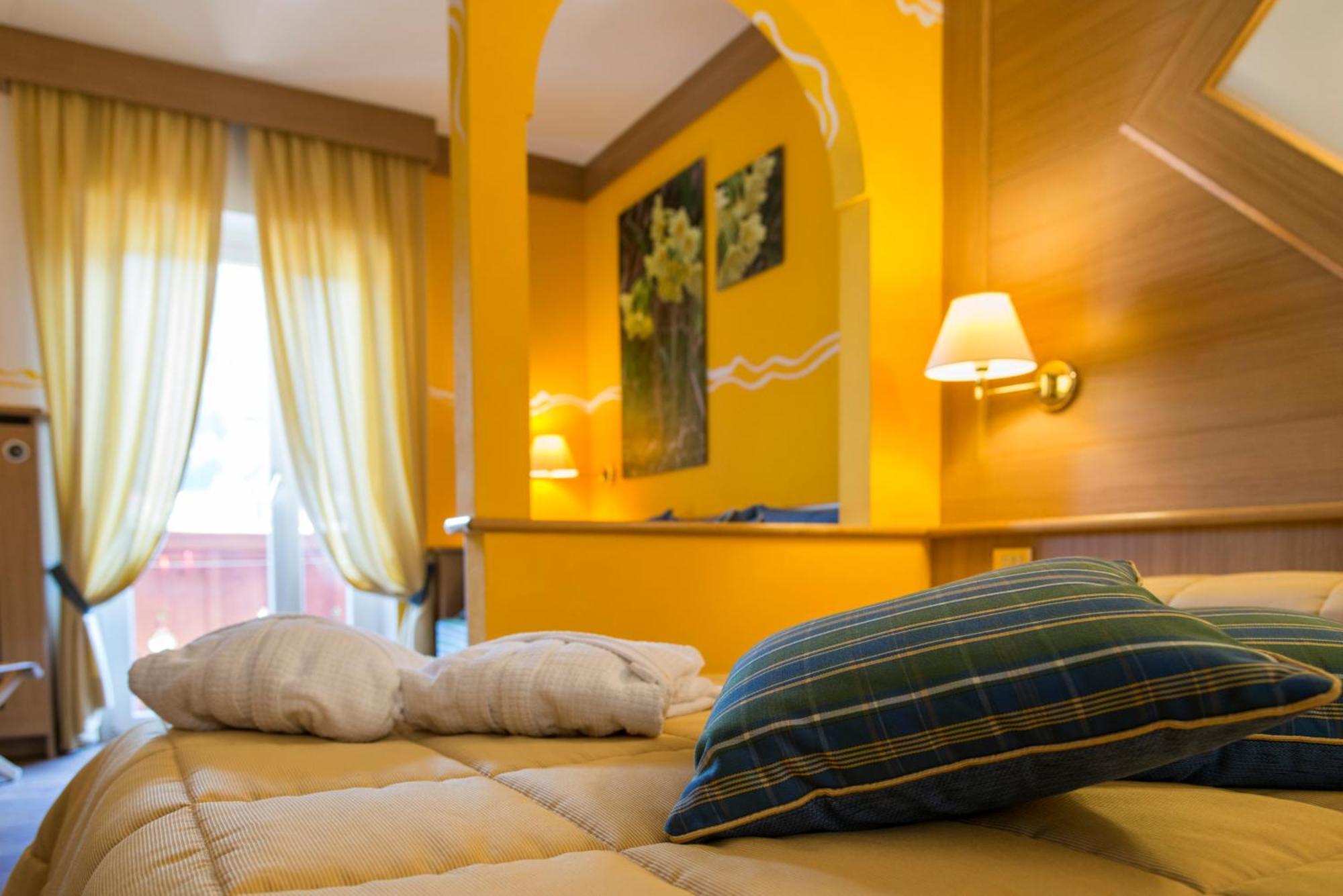 Hotel La Serenella Moena Pokój zdjęcie